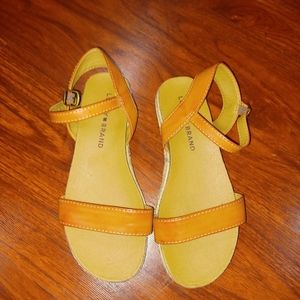 Lucky brand sandles🥰